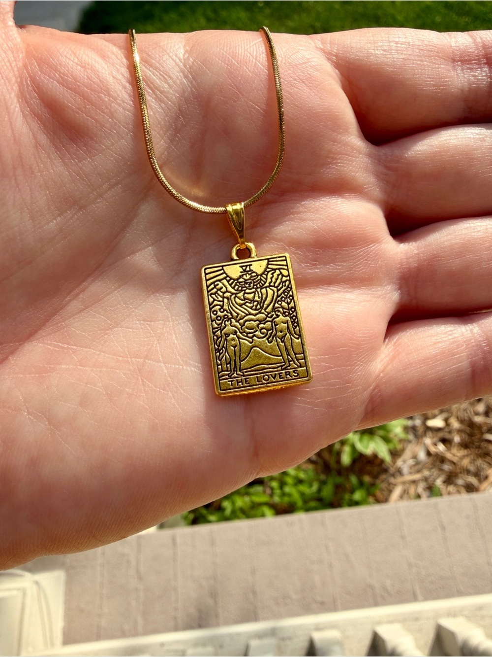 The Lovers ✨ Tarot Card Necklace - Picture 5 of 10